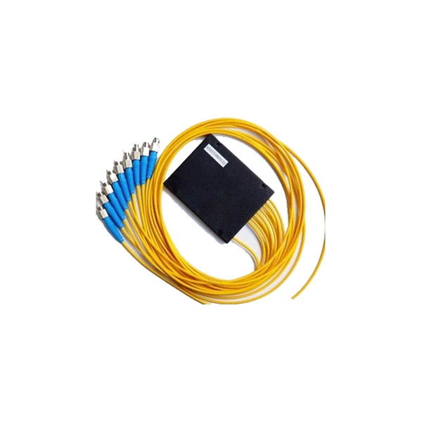 Construction site electrical distribution box for welding