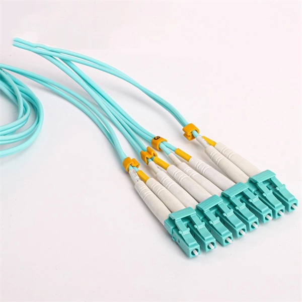 What quotas are used for laying cable trays 