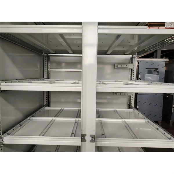 How to select the wire connection device for a small busbar